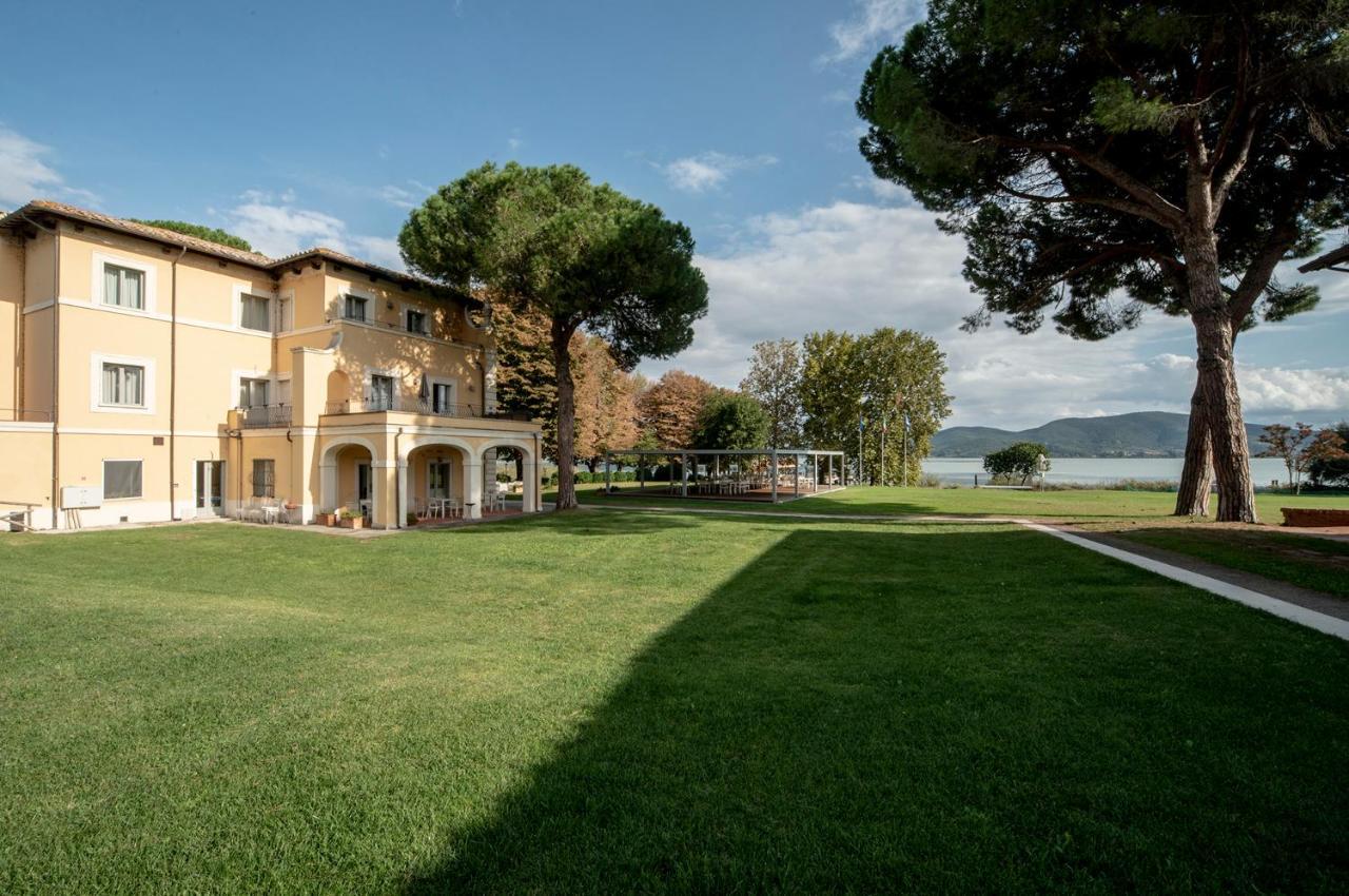 Isola Polvese Resort Castiglione del Lago Eksteriør bilde